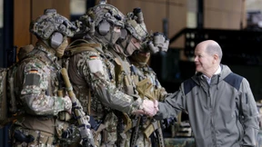 Der Kanzler an der kurzen Leine