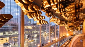 Ein Blick ins Herz der maroden Theatermaschine