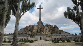 Die heiße Asche des Diktators