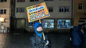 Eine Stadt beginnt sich zu wehren