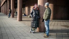 Seine Spiegeleier brät er nun wieder selbst