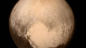 Achtung Pluto, wir kommen!