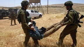 Angriff an der Meinungsfront