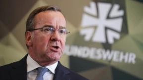 Pistorius will Wehrerfassung, Pflichtfragebogen und Musterung