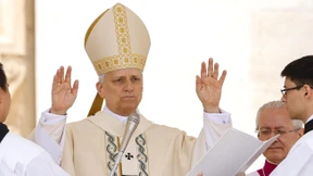 Papst Leo XIV offiziell ins Amt eingeführt