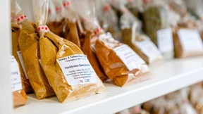 Wer Salbey baut, den Tod kaum schaut