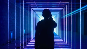 Student kommuniziert mit Computer – nur mit seinen Gedanken