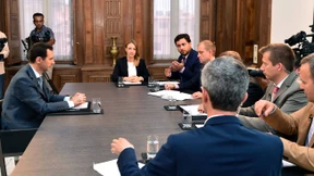 Russland begrüßt Merkels Vorstoß zu Dialog mit Assad