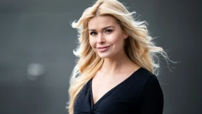 Wahlpflichtfach: Abs and Smile mit Pamela!