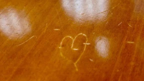 Hendrik Wüst rätselt über unbekannten Verehrer