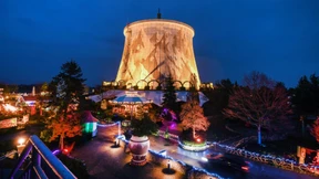 Weihnachtsstimmung unterm Kühlturm