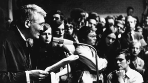 Mit Heidegger gegen Heidegger denken