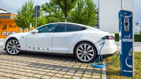 Tesla erstattet Kunden Rückzahlung der Umweltprämien
