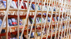 Bücher hinter Gittern