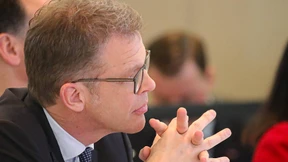 Deutsche Bank baut wieder Stellen ab