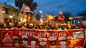 Hunderte stören Pegida-Treffen in Frankfurt