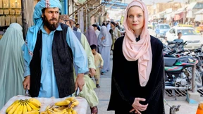 Sie föhnt sich, und in Kabul fällt der Strom aus