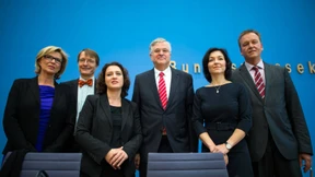 Abgeordnete fordern Recht auf selbstbestimmten Tod