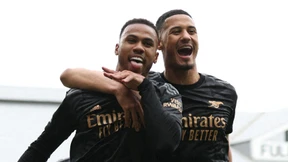 FC Arsenal bleibt an der Spitze