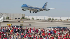 Kampfjet fängt bei Trump-Rede Flugzeug ab