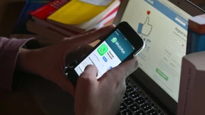 Mehr Zeit fürs Smartphone, weniger für Freunde