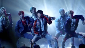 Die Agentur der Popgruppe BTS legt ein Börsendebüt wie Dynamit hin