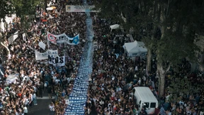 Gedenkmarsch für Opfer der Diktatur 