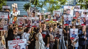 Trauer und Wut auf Israels Straßen