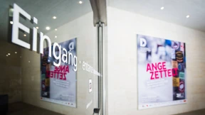 Selbstbezogenheit macht nicht gescheit