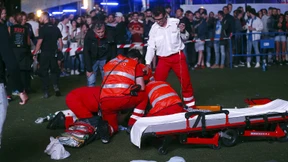 Akrobat stürzt bei Musikfestival aus großer Höhe in den Tod