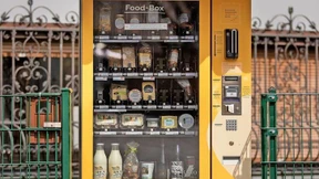 Sehnsuchtsgegenstand mit Münzeinwurf