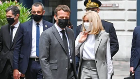 Passant ohrfeigt Präsident Macron