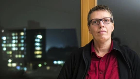 Sagen Sie bitte Profx. zu mir