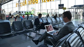 Laptopverbot kostet wohl 160 Millionen Euro pro Jahr