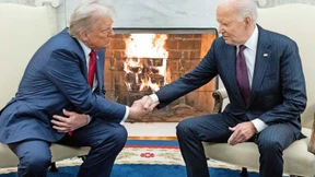 „Willkommen zurück“, sagt Joe Biden