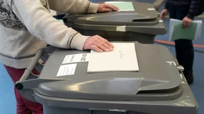 Zwei Dutzend Parteien hoffen am Sonntag auf Stimmen