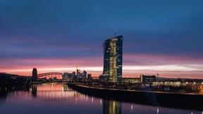 Die Inflation im Euroraum fällt auf 2,2 Prozent