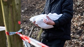 Ermittler suchen mit DNA-Reihentest unbekannte Mutter