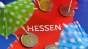 Streit über Schutzschirm für Kommunen  