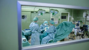 Lauterbach verspricht Milliarden für Krankenhäuser und Pflegeheime