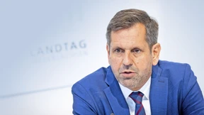 Sozialdemokrat gegen Streckbetrieb