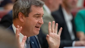 Wie Söder sich von der AfD abgrenzt