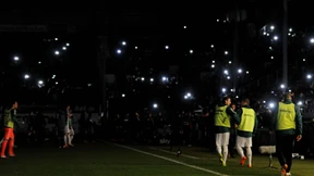 Feuerzeuge, Pyrotechnik und ein Stromausfall