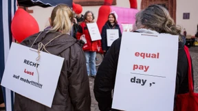 Lohnungleichheit steigt mit dem Alter