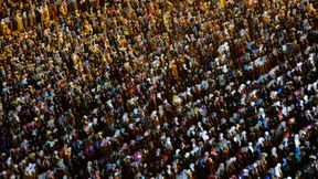 80 Gläubige wegen Maus verletzt