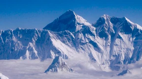 Nepals Regierung will, dass der Aufstieg weitergeht