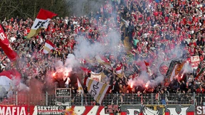 Auf Konfrontationskurs zu den Ultras