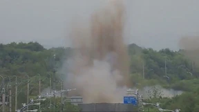 Nordkorea sprengt innerkoreanische Straßen