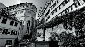 Muss ein Pfarrer Latein können?