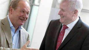 Gute Laune nach Verhandlungen